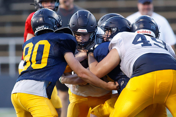 00028inner squad scrimmage 081724
