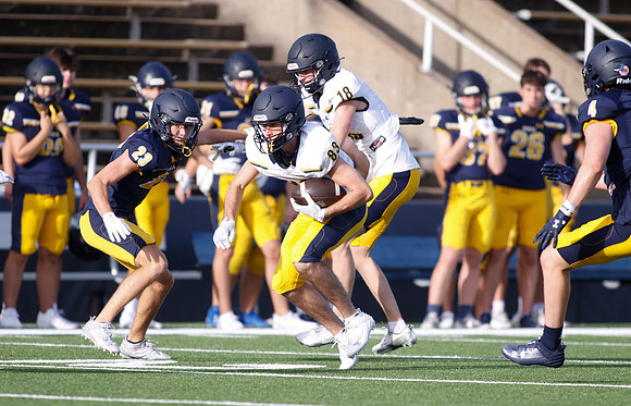 00122inner squad scrimmage 081724