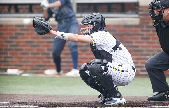 00052hp baseball vs keller 0308263