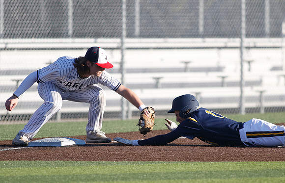 00055HP JV gold baseball vs allen 030323-2