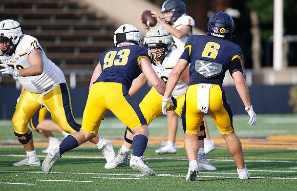 00090inner squad scrimmage 081724