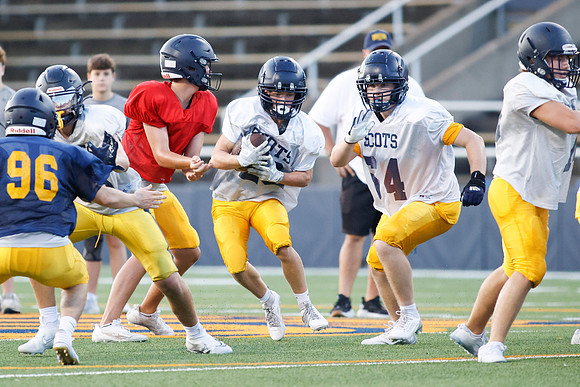 00043inner squad scrimmage 081724